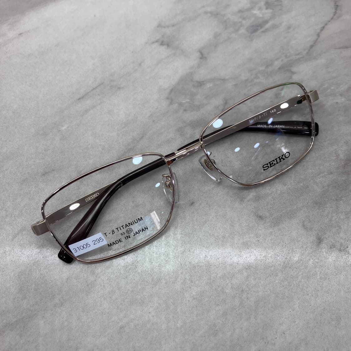 C85 세이코 SEIKO 빈티지 골드 스퀘어 B-Titan 메탈테 안경 상품이미지1