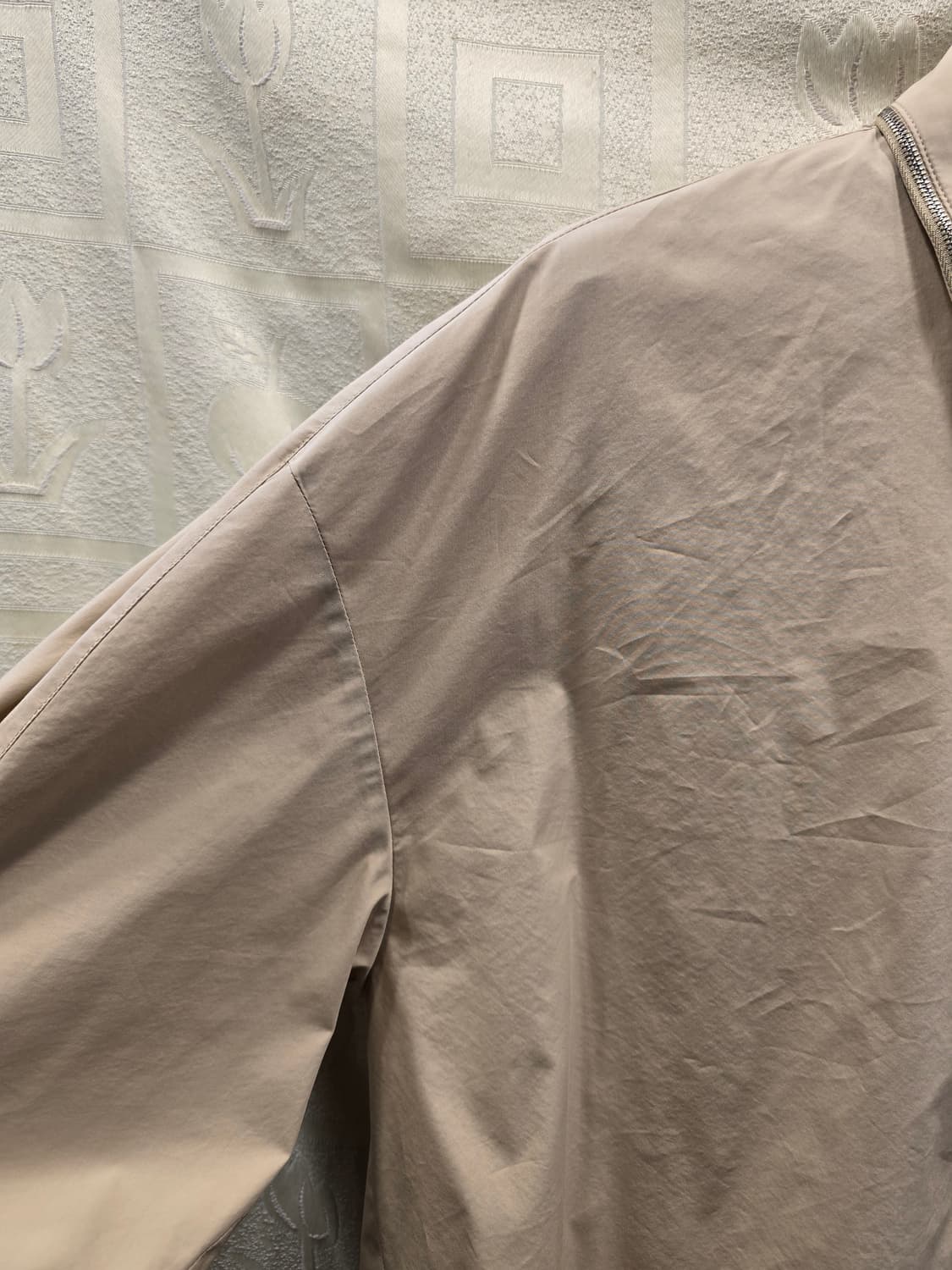 시스템 옴므 베이지색 오퍼핏 셔츠 95~100 상품이미지3