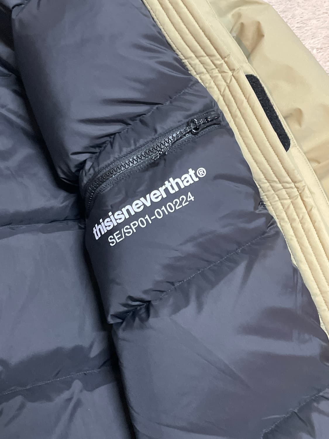 디스이즈네버댓 패딩 XL 베이지  상품이미지5