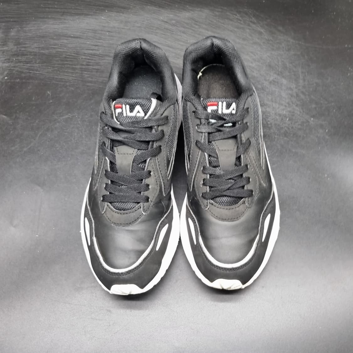 휠라 웨이블랙 남성 운동화260 상품이미지2