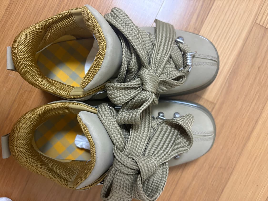 [새상품, 240]버버리 누벅 트렉 부츠 상품이미지8