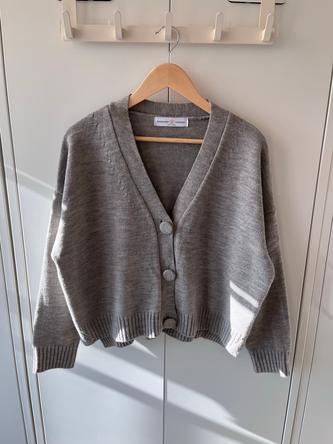 Dodoqueen 그레이 브이넥 니트 가디건 상품이미지8