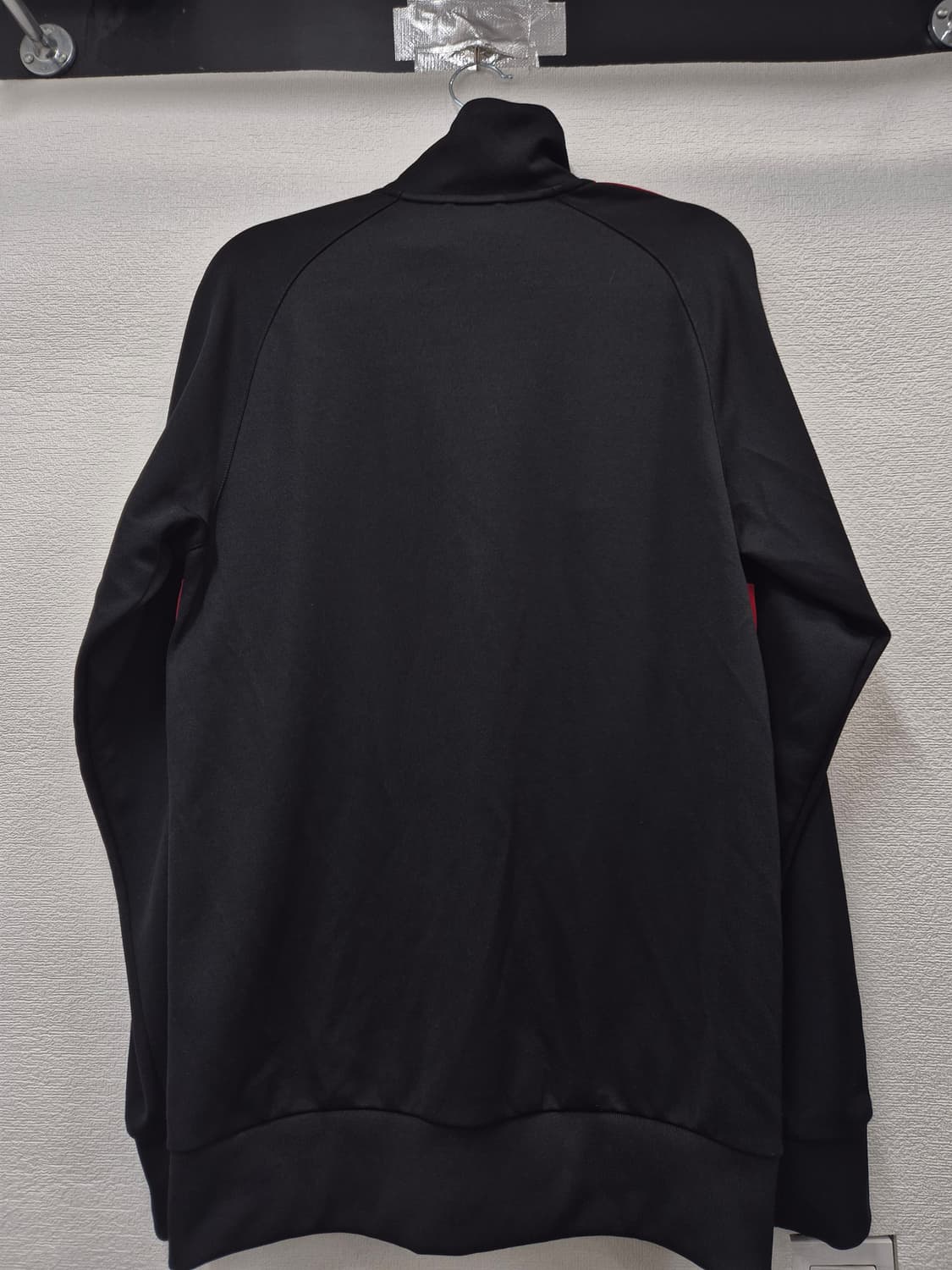 아디다스 AC 밀란 검빨 트랙 자켓 / 100(정품) 상품이미지3