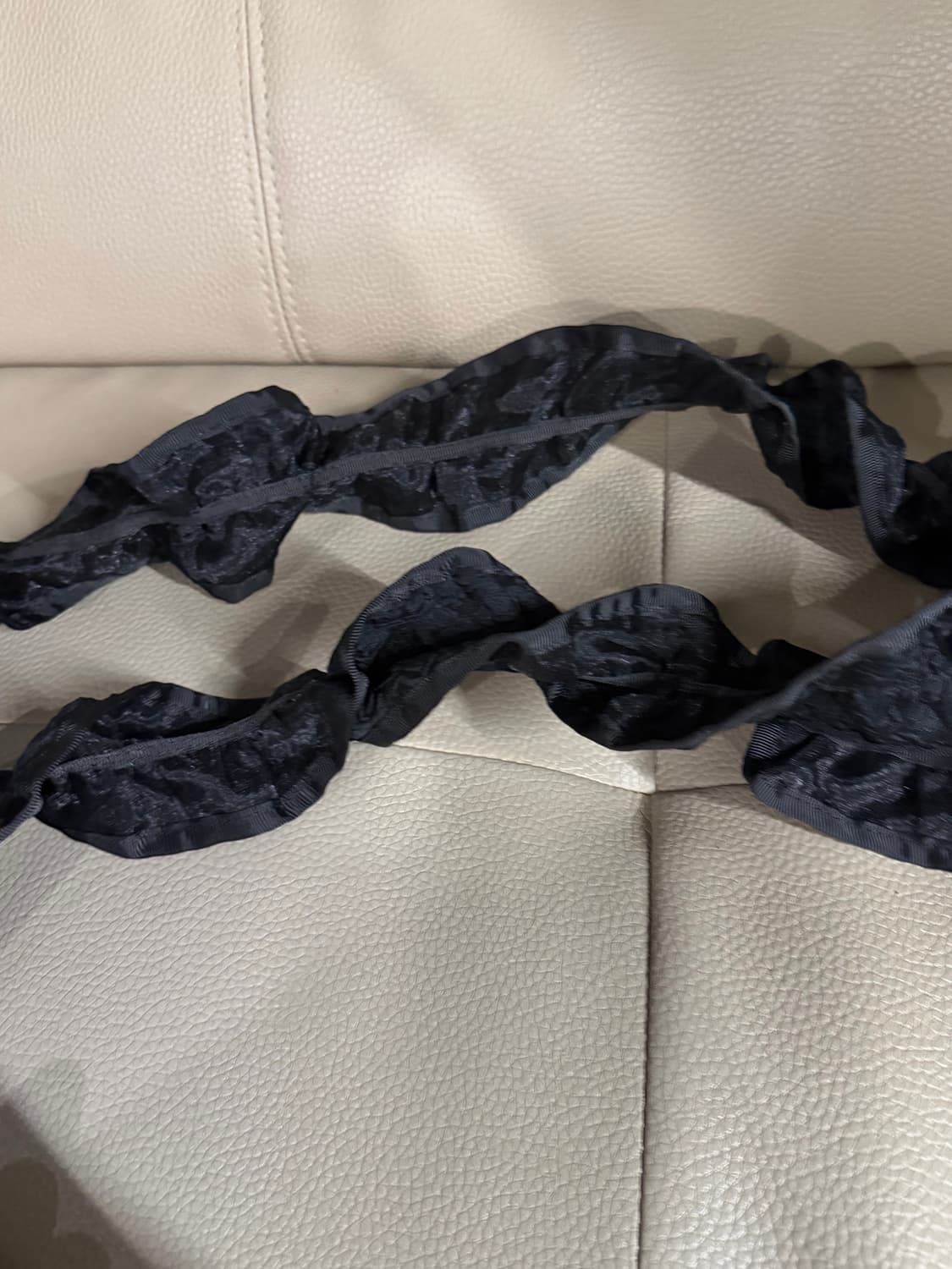 pattern shirring detail cross bag 상품이미지4