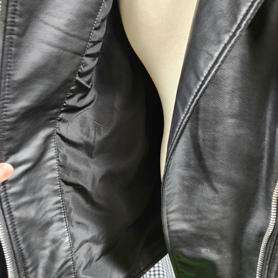 ZARA 리얼가죽 라이더 자켓 | 오버핏 블랙 바이커 상품이미지6