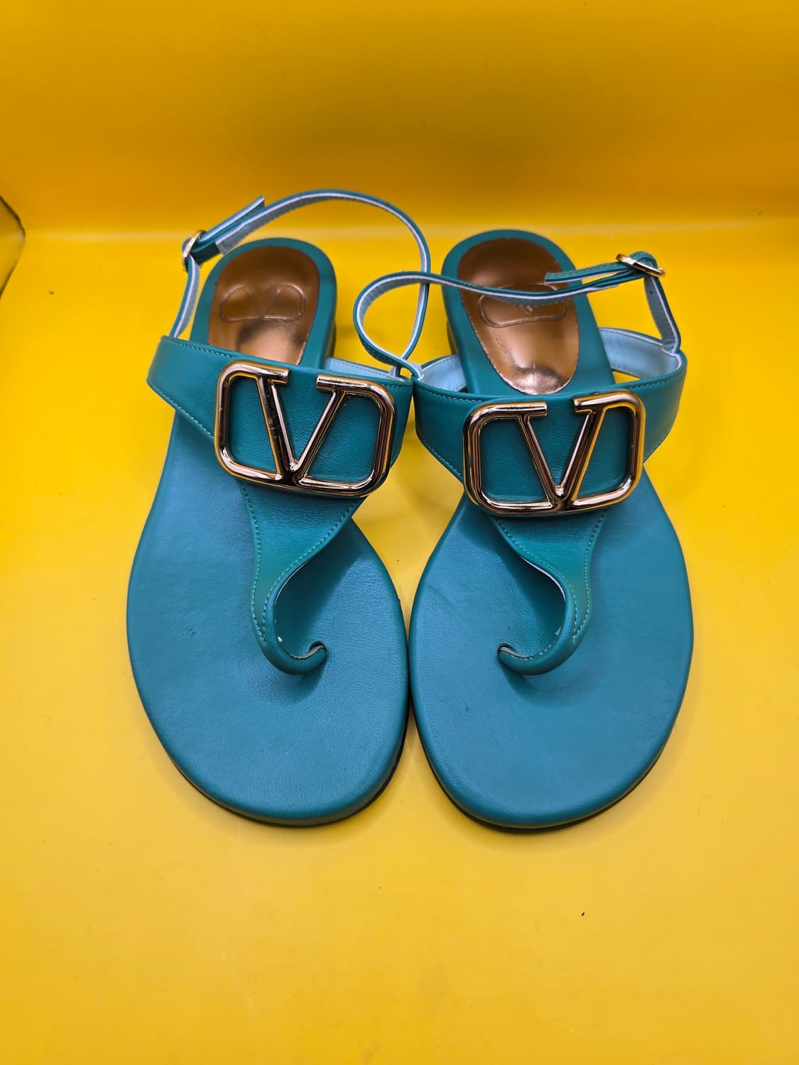 슈 앤 도로시 가죽쪼리샌들 235 상품이미지1