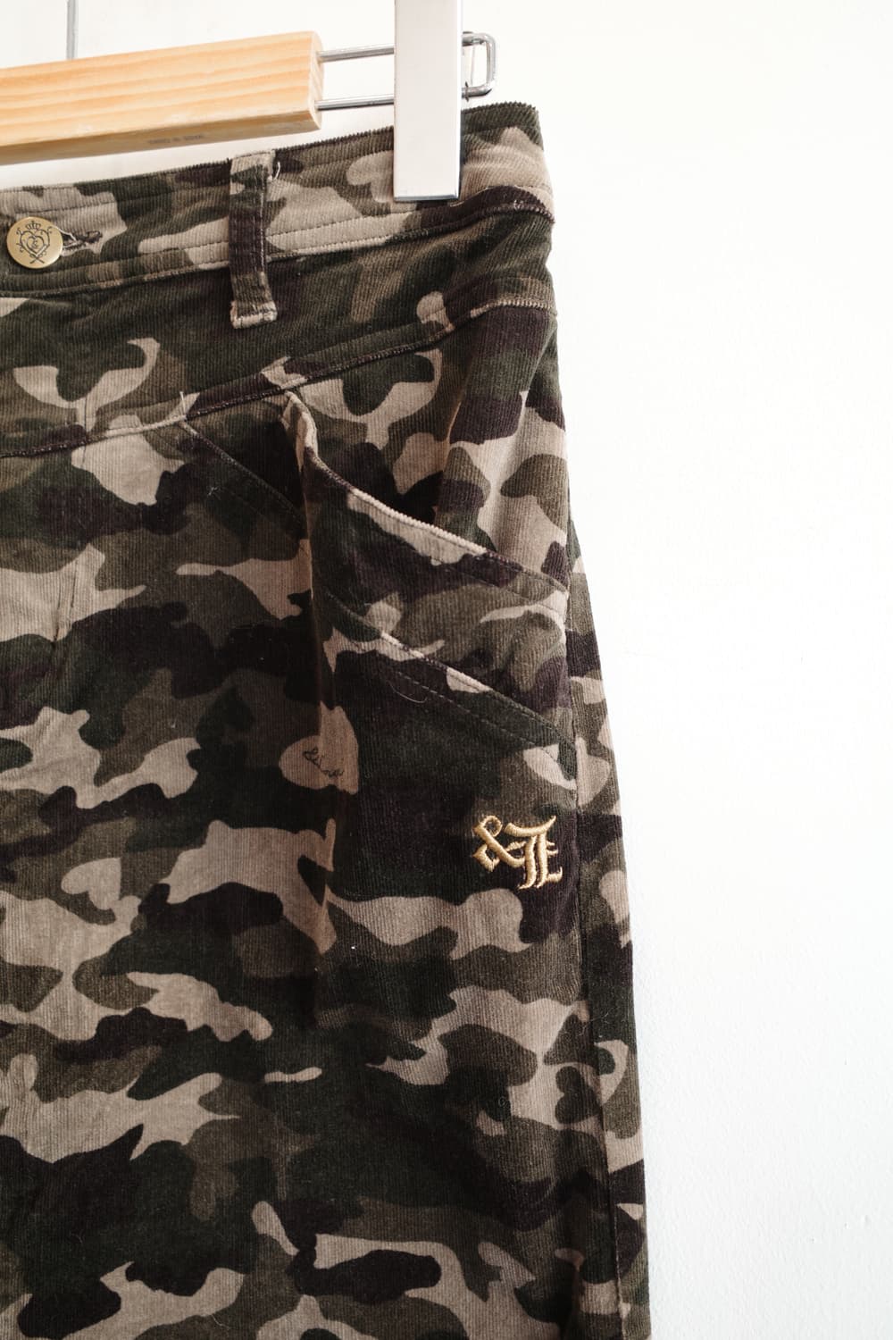 Japan brand 코듀로이 카모플라쥬 스커트 (25~28인치) 상품이미지2