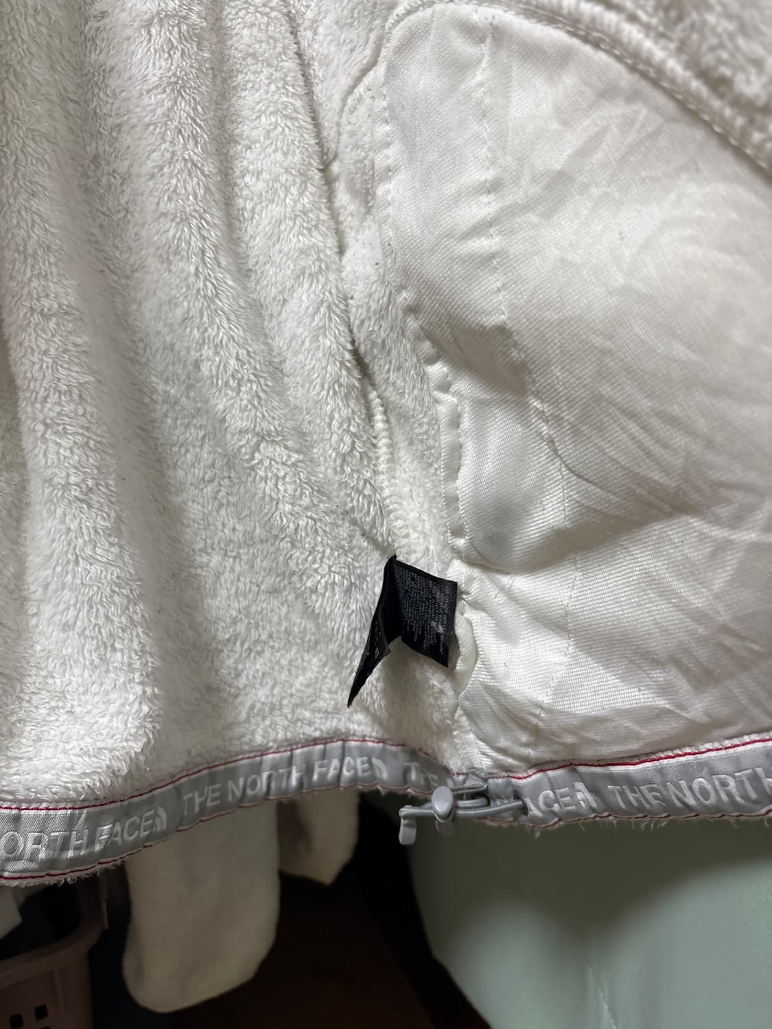 노스페이스 화이트 후리스 집업 상품이미지4