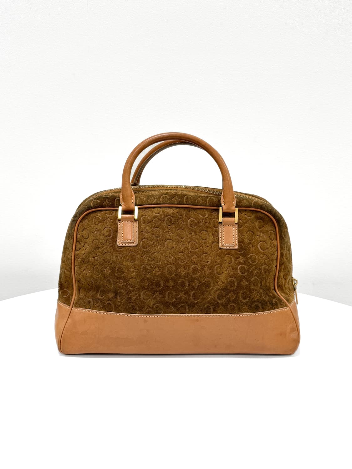 셀린느 C 블라종 엠보싱 스웨이드 보스턴백 상품이미지1