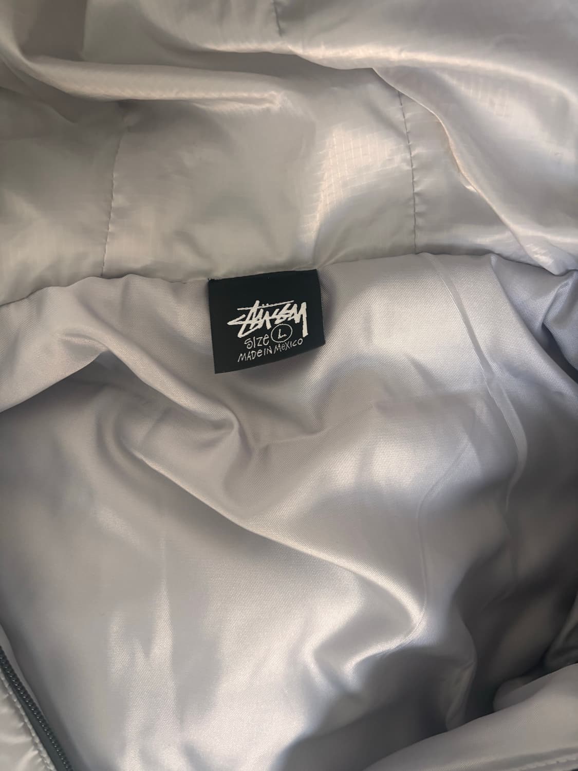 스투시 경량패딩 L 상품이미지2