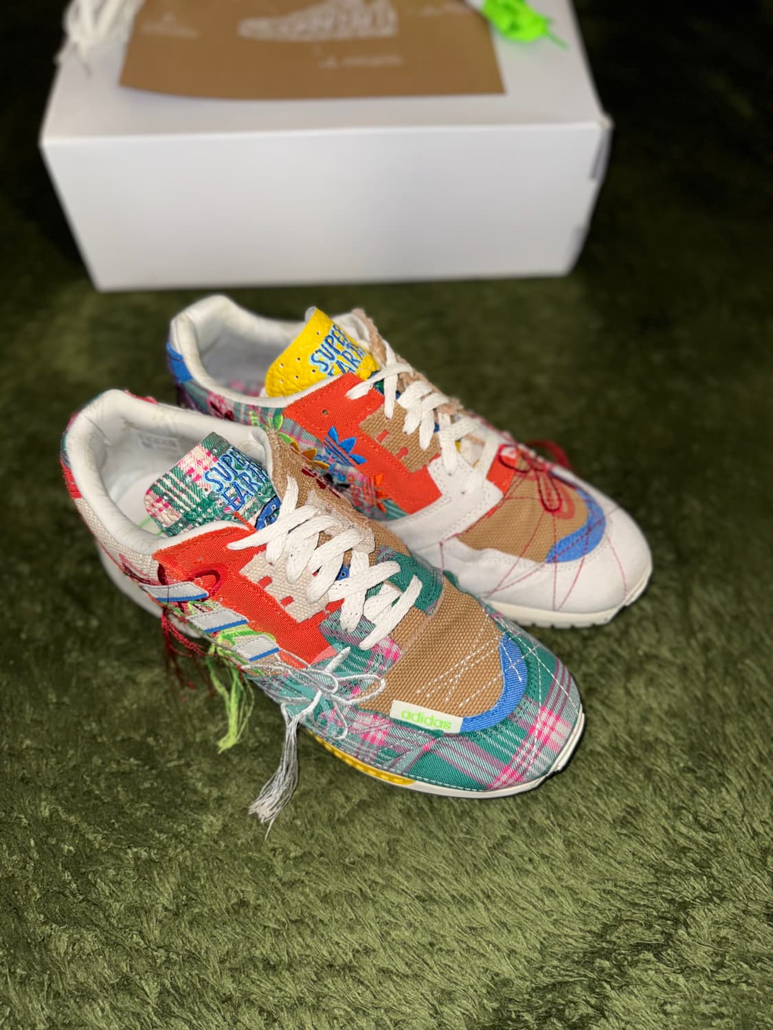 [290] 아디다스 X 션 우더스푼 콜라보 ZX8000 슈퍼 어스 상품이미지2