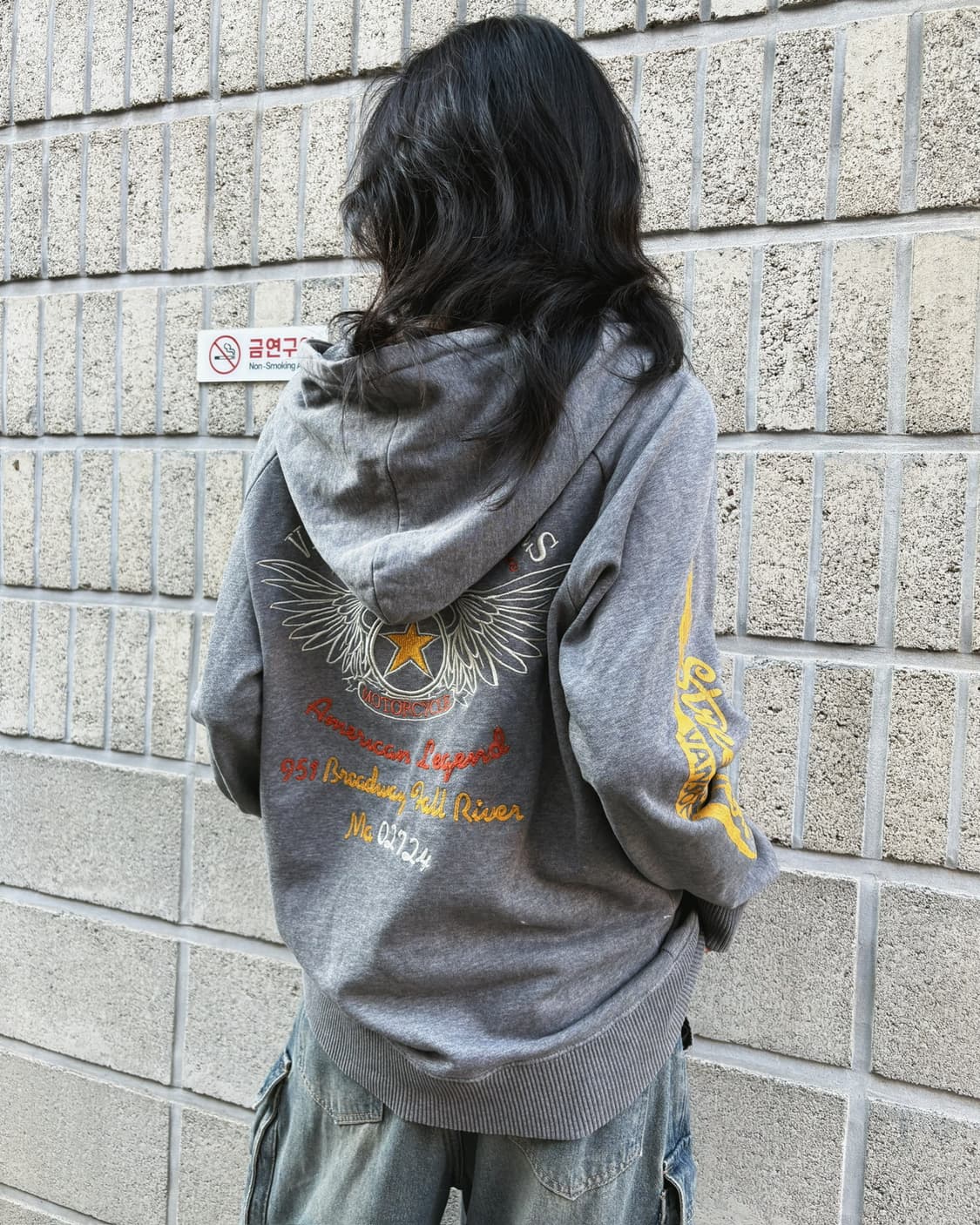 밴슨 그레이 자수&프린팅 후드집업 상품이미지1