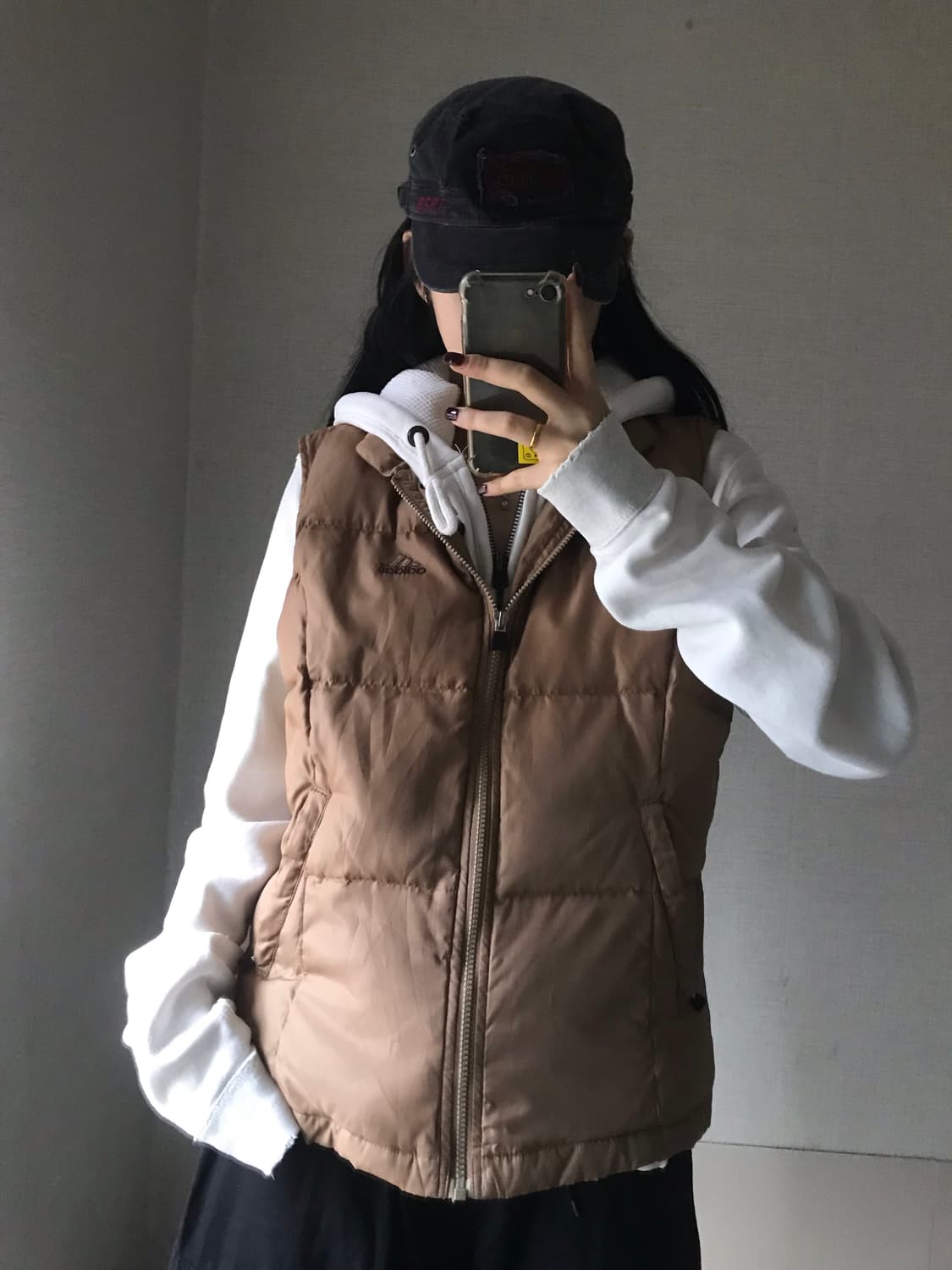 아디다스90s 브라운 패딩조끼 상품이미지5