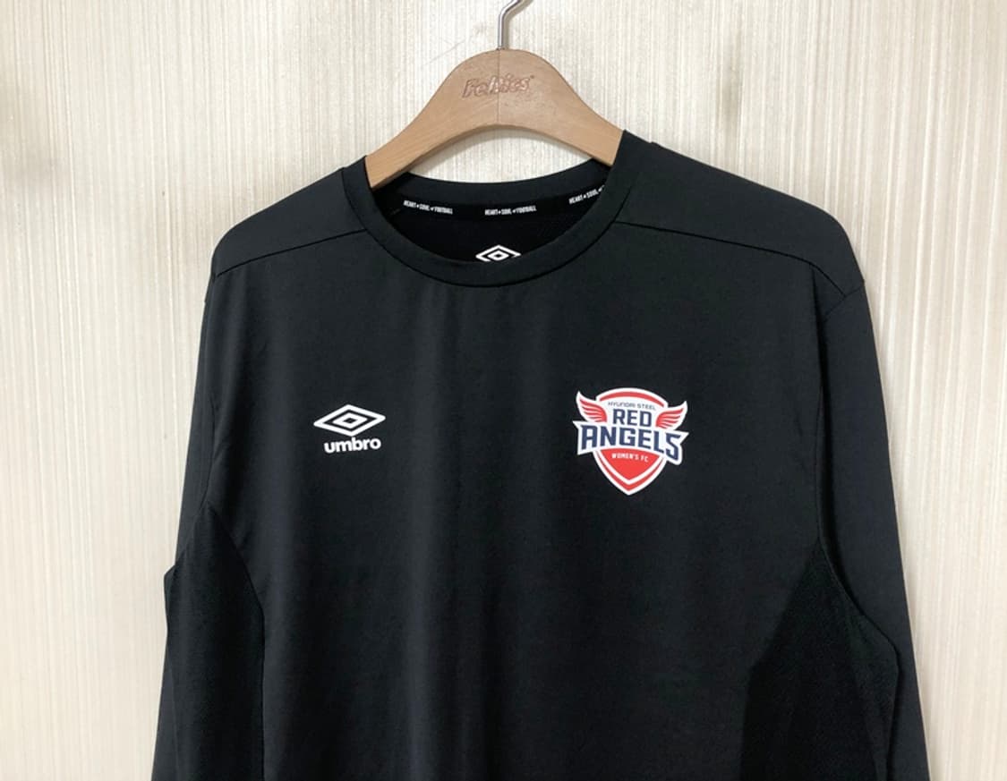 WK리그 엄브로 인천 현대제철 레드엔젤스 선수실착 트레이닝셔츠(105) 상품이미지6