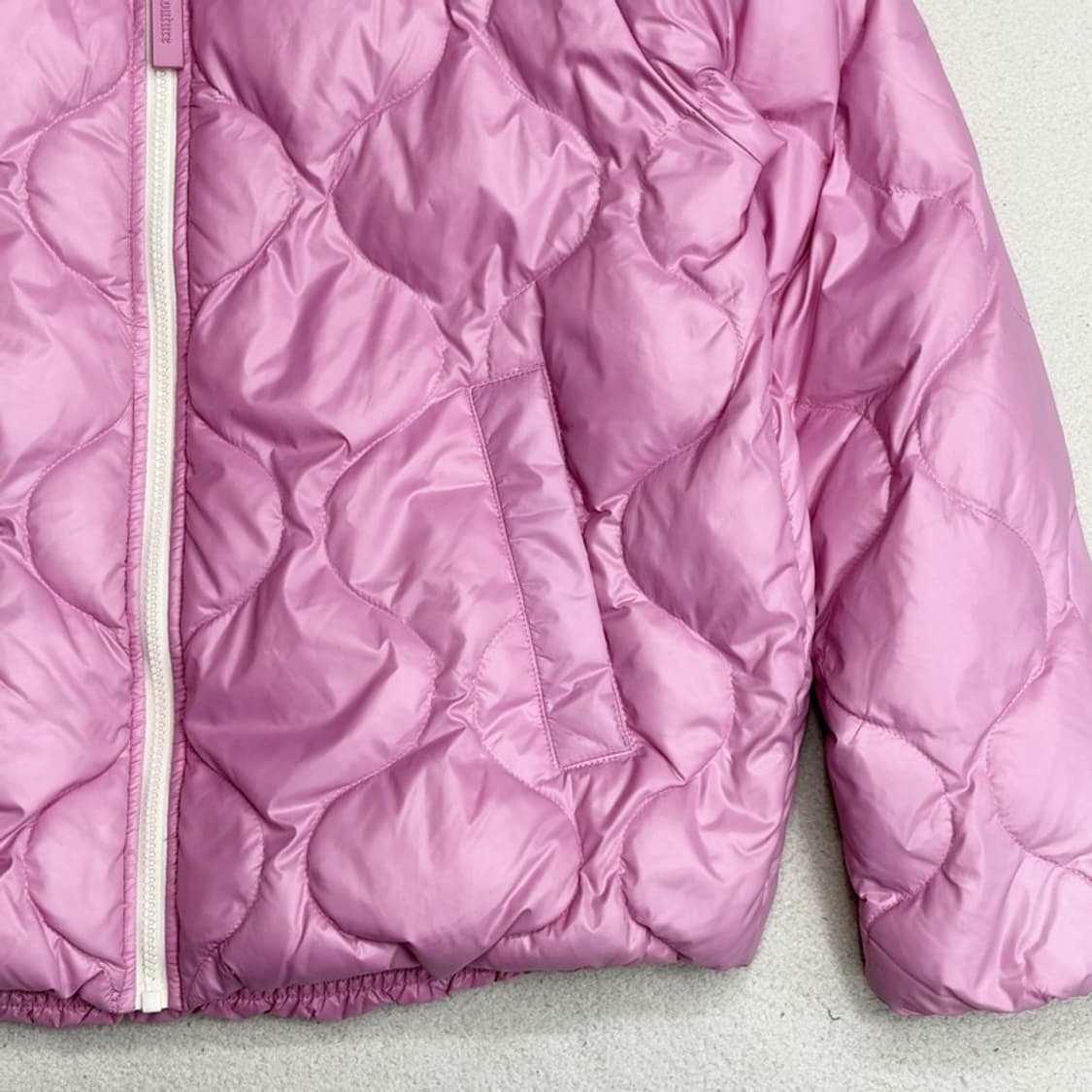 JUICY COUTURE 골프 퀼팅 덕다운 패딩 자켓 M 상품이미지2