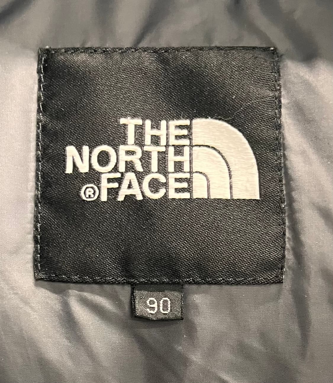 노스페이스 700 패딩 조끼 90사이즈 상품이미지4
