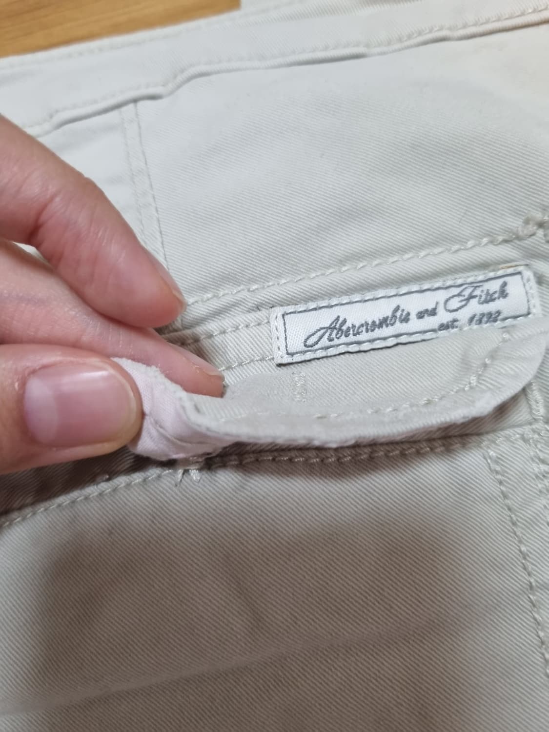 🤎아베크롬비 빈티지 디테일 단추 카고 팬츠 베이지 대장템 상품이미지4