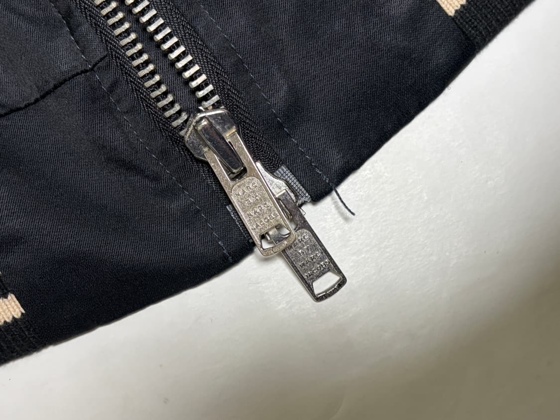 마크제이콥스 셔닐 로고 스터디움 자켓[M] 상품이미지3