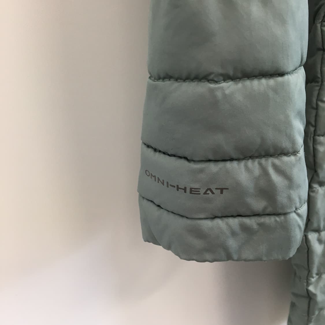 컬럼비아 옴니히트 경량 롱패딩 M  상품이미지2