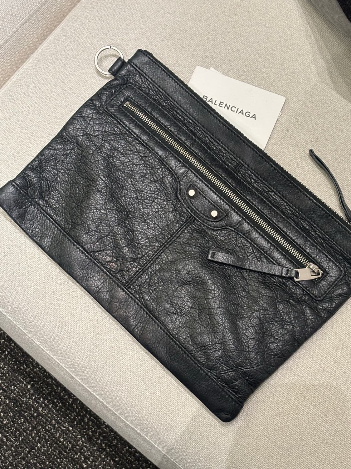 발렌시아가 클립클러치 상품이미지1