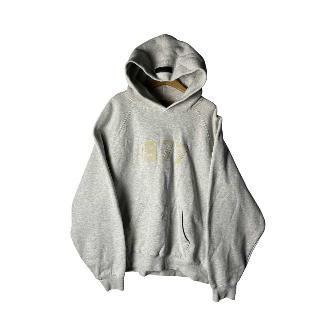 [Fear of God] 피어오브갓 에센셜 1977 후드티셔츠 상품이미지1