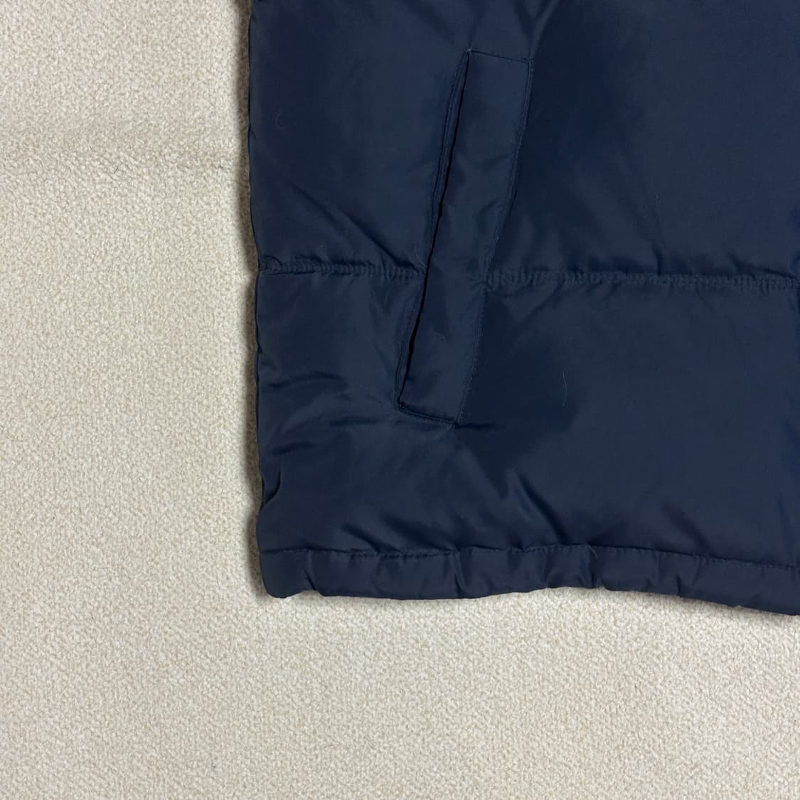 타미힐피거 덕다운 패딩 조끼 상품이미지3