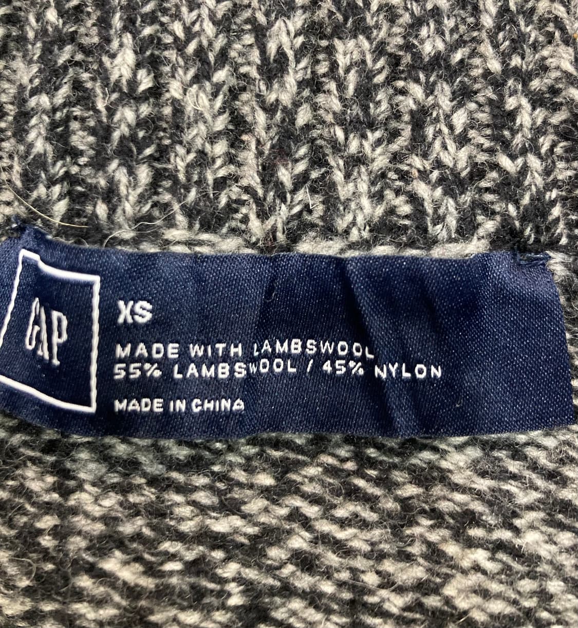 GAP 갭 버튼 업 니트 상품이미지5