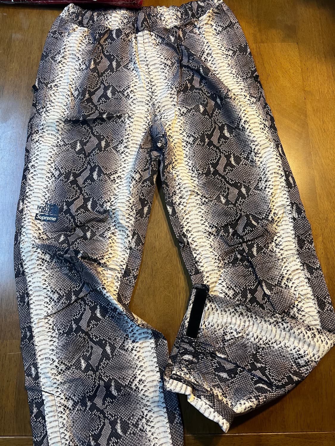 슈프림 노스페이스 스네이크팬츠  상품이미지1