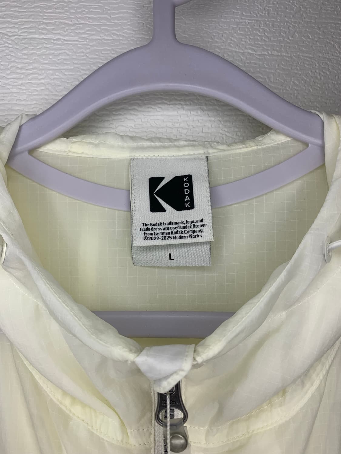 코닥 화이트 바람막이 자켓 상품이미지5