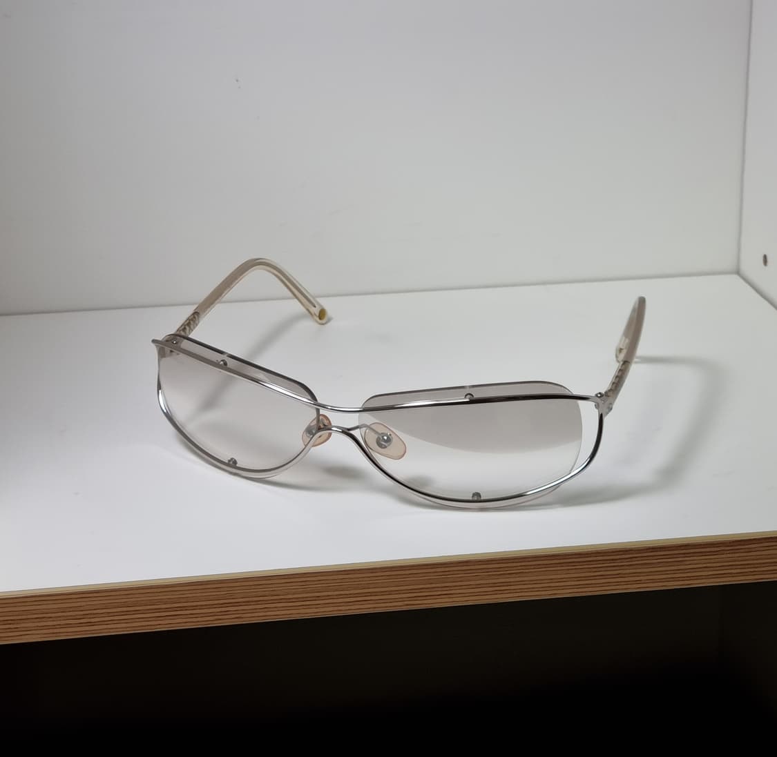 VINTAGE CHANEL SUNGLASSES 상품이미지5