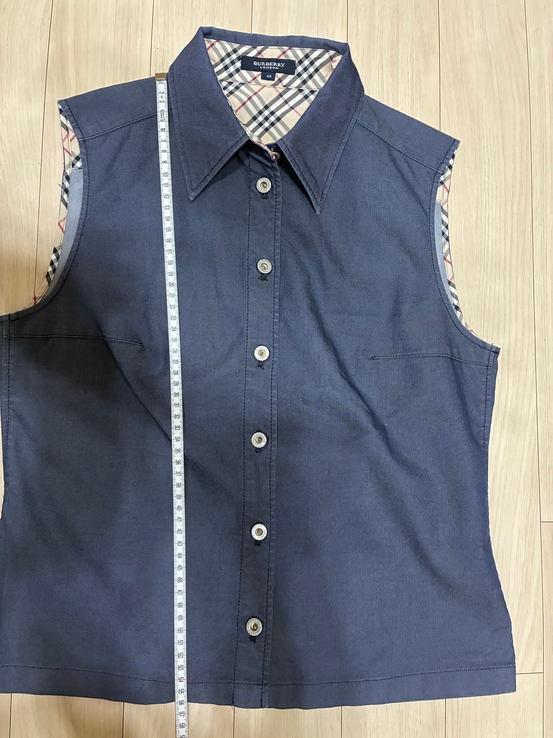 [정품] 버버리(Burberry) 노바체크 배색 얇은 데님 탑 (넉넉한  상품이미지8