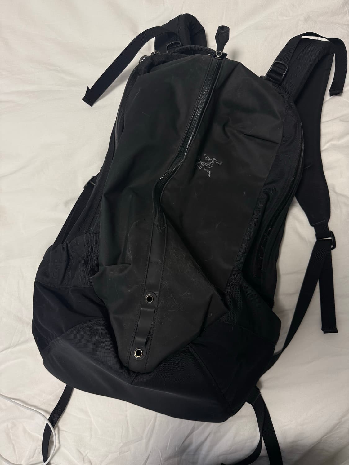 아크테릭스 아로22 백팩 블랙 ll 상품이미지1