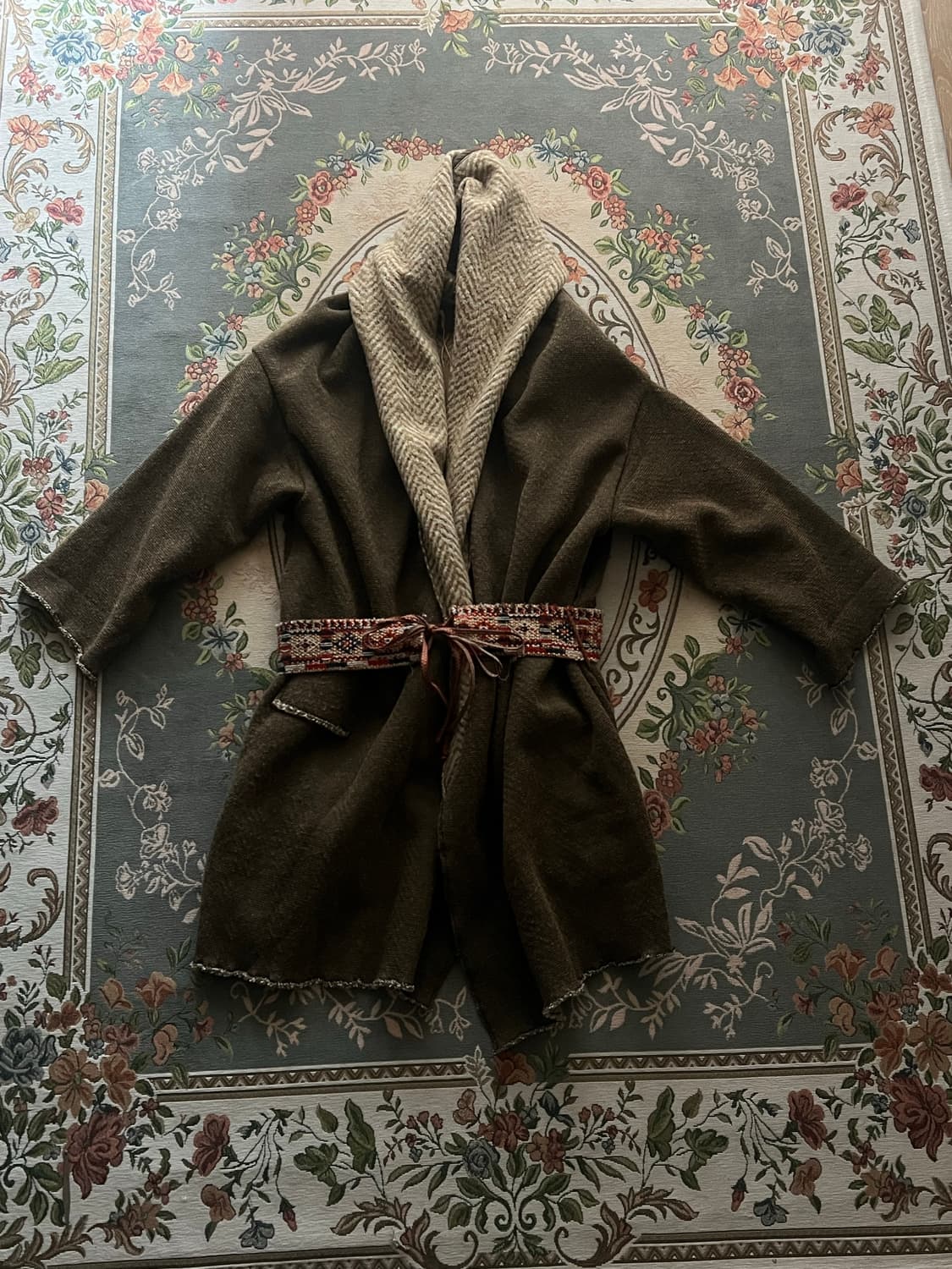 캐피탈 로브 코트 상품이미지2