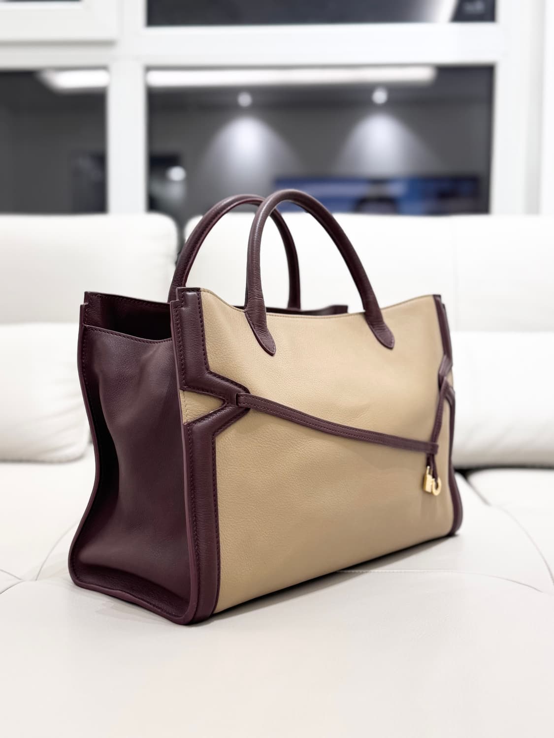 로로피아나 토트백 상품이미지5