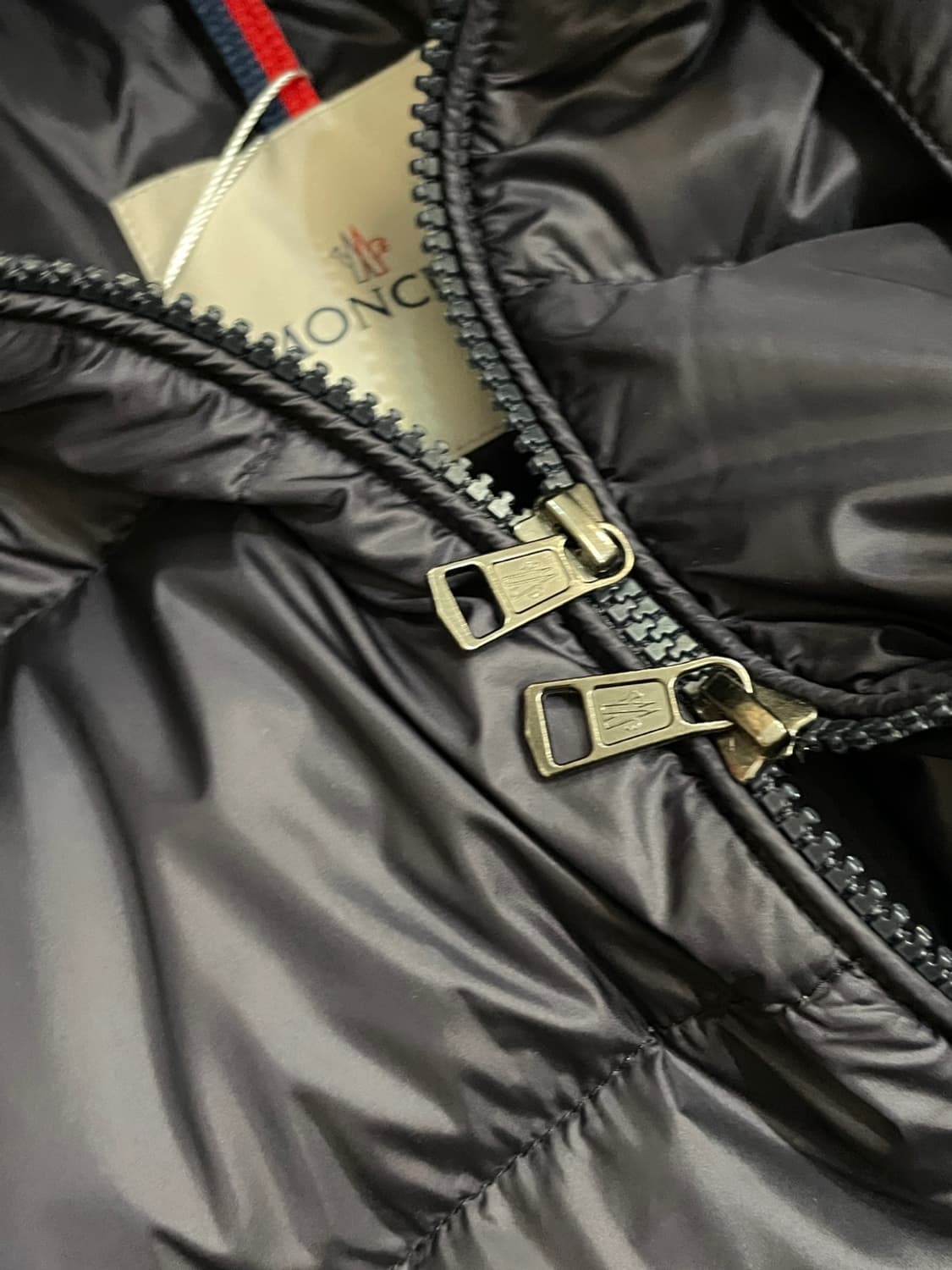 몽클레어 윌름 패딩  상품이미지5