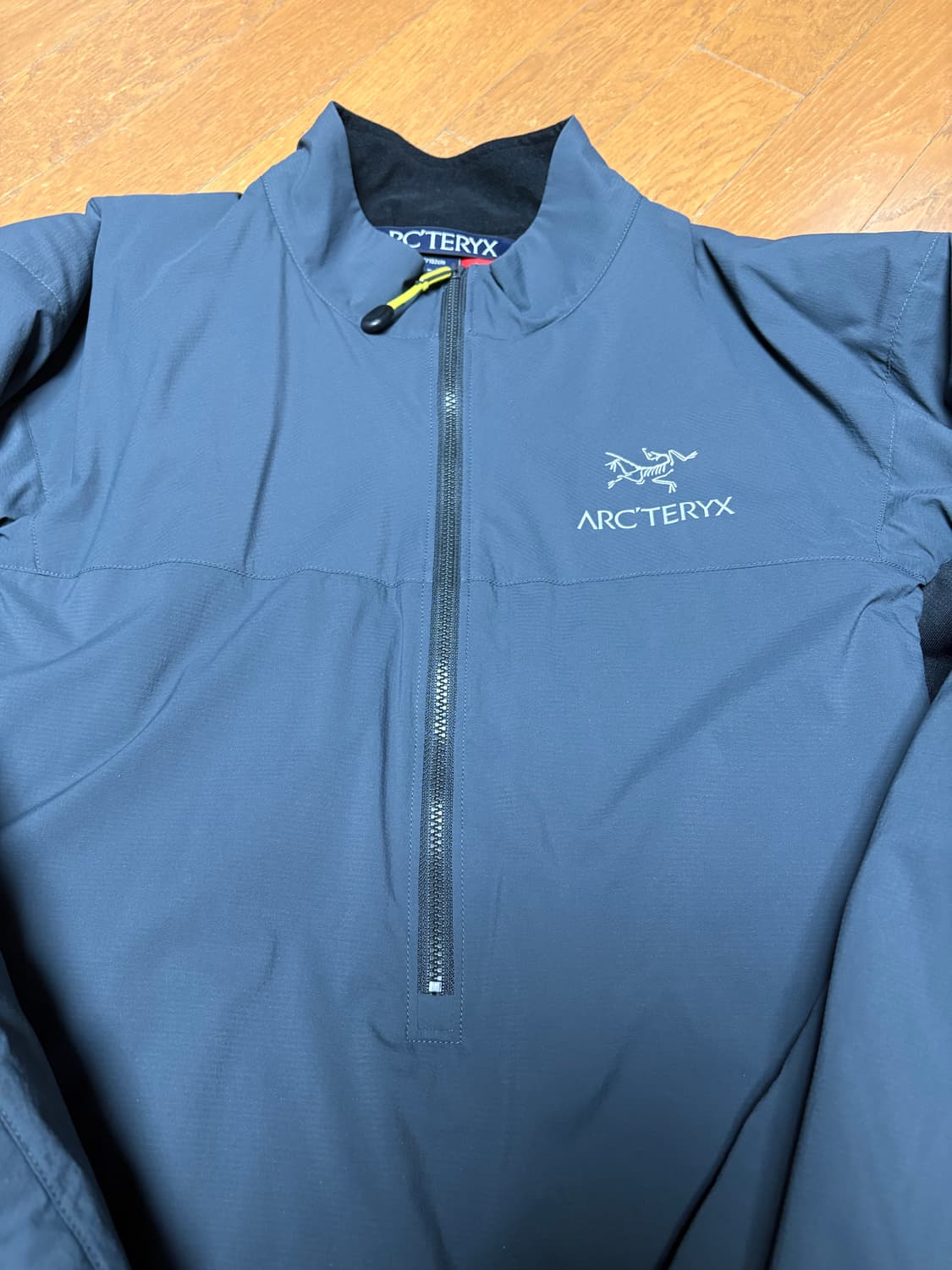 아크테릭스 아톰구형 반집업 상품이미지4