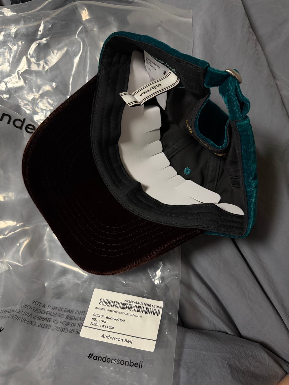 앤더슨벨 유니섹스 플라워 벨벳 캡 상품이미지2