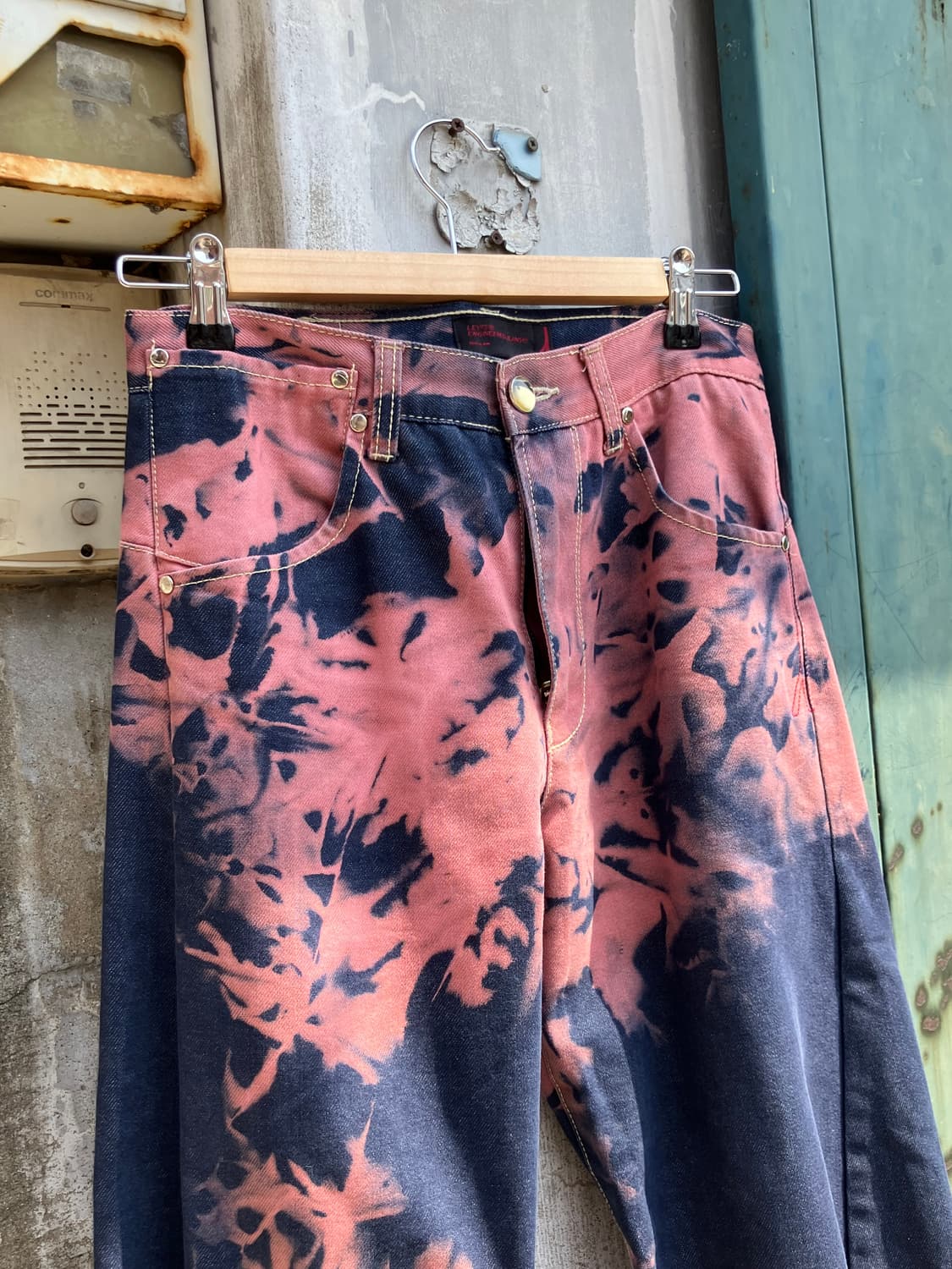 Levi’s Engineered 타이다이 워싱 데님 상품이미지2