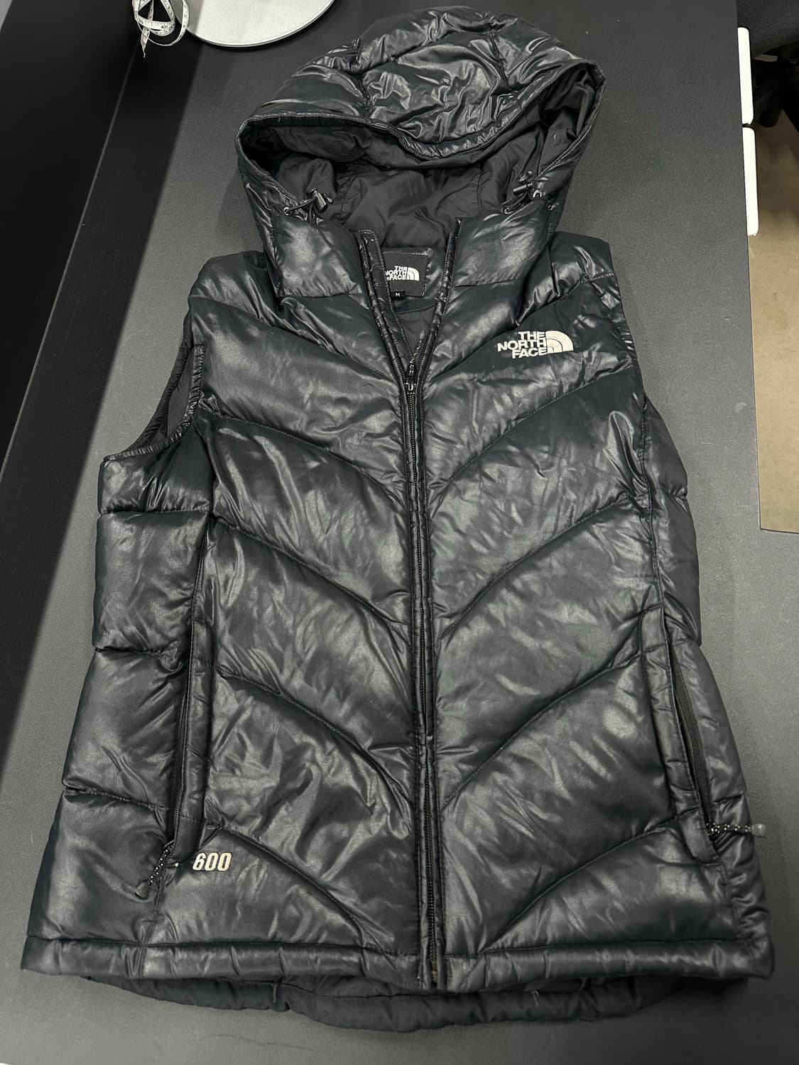 노스페이스 패딩 조끼 블랙 상품이미지5