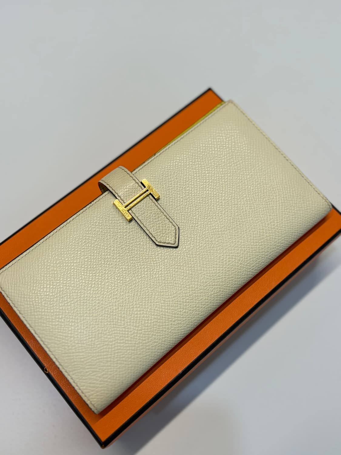 에르메스 베안 장지갑 나타&라임 금장 B각인 상품이미지3