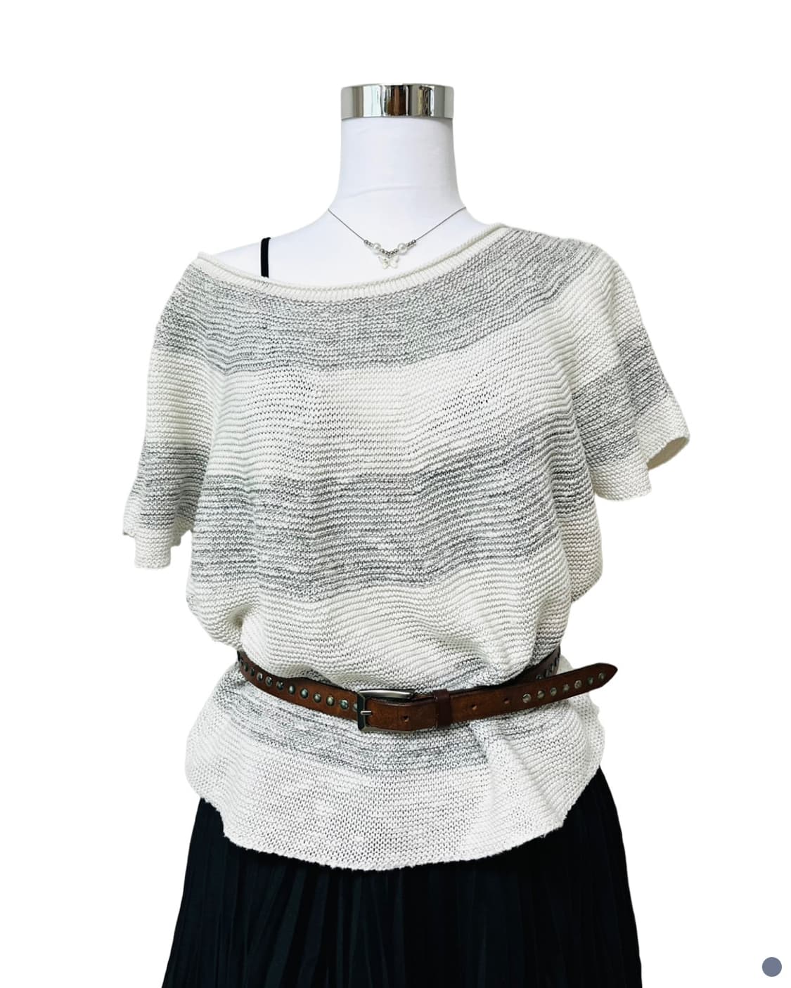 Off-shoulder stripe knit 상품이미지4