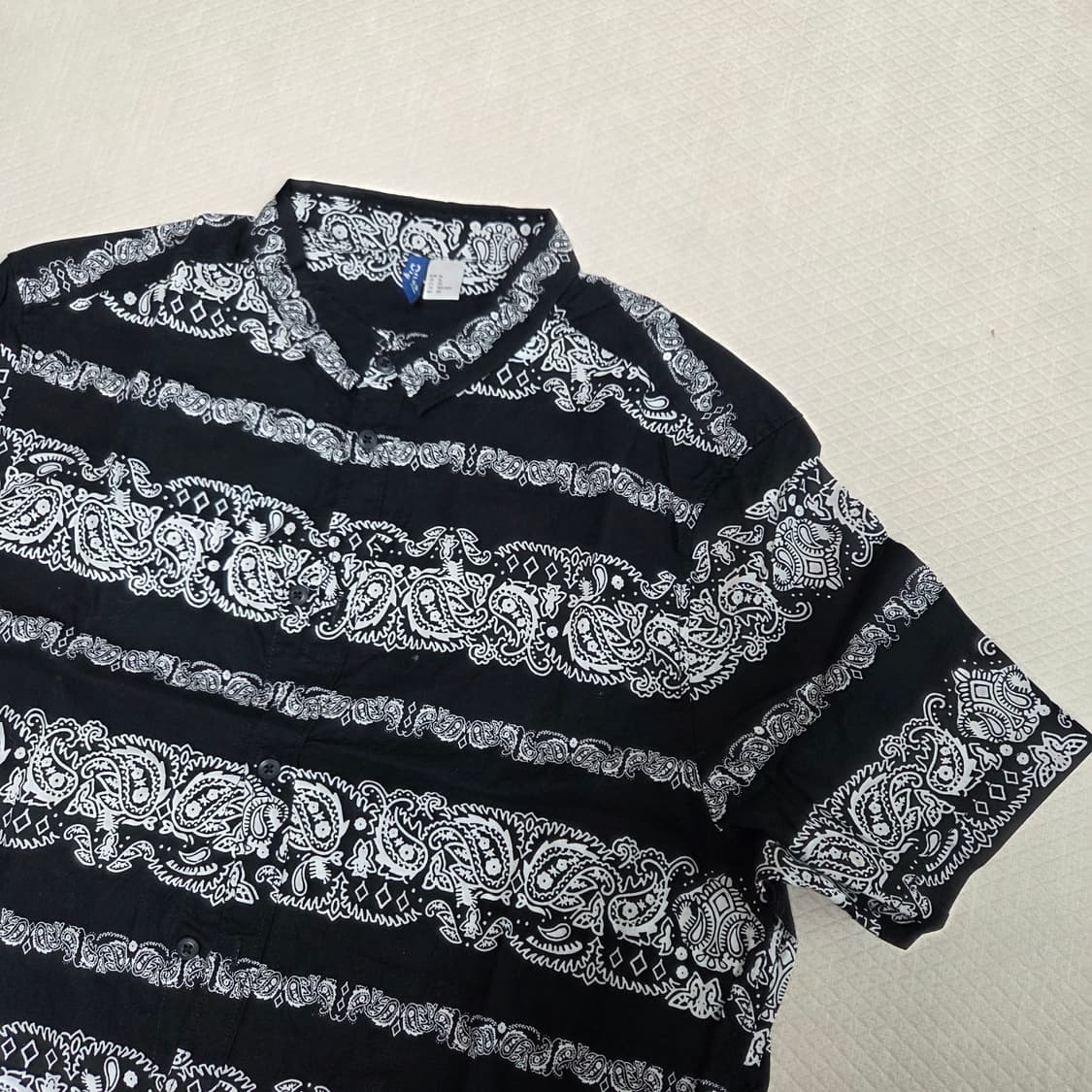 [XL] H&M 페이즐리 하와이안 반팔 셔츠 상품이미지3