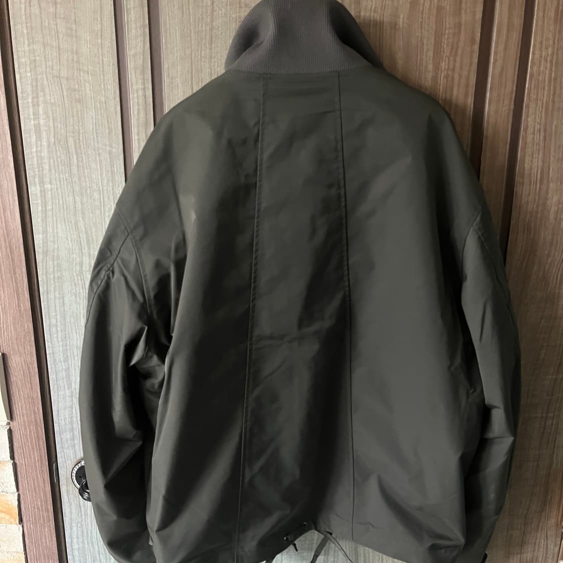 새상품(L)언어펙티드 불렛프루프 점퍼 챠콜 상품이미지3