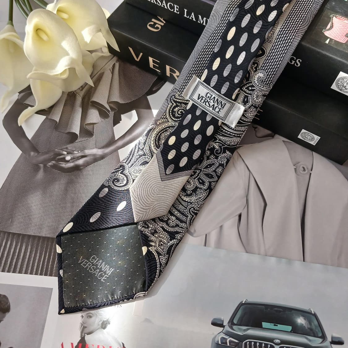 VERSACE 베르사체 실크 그레이 페이즐리&도트 넥타이 9.3cm A등 상품이미지4