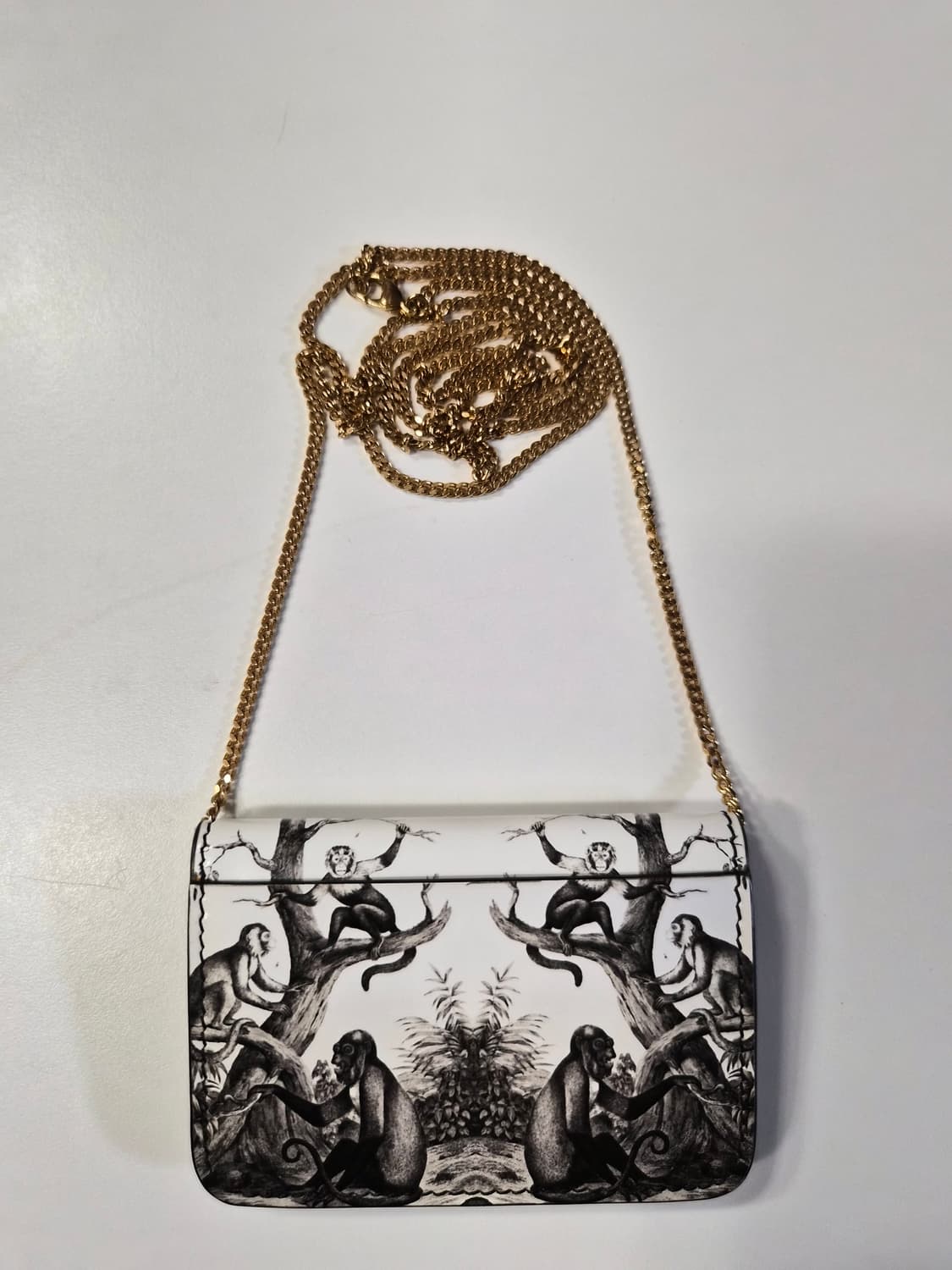 (정품) 버버리 프린팅 WOC 크로스백 (명품 여자 가방 반지갑 숄더백) 상품이미지3