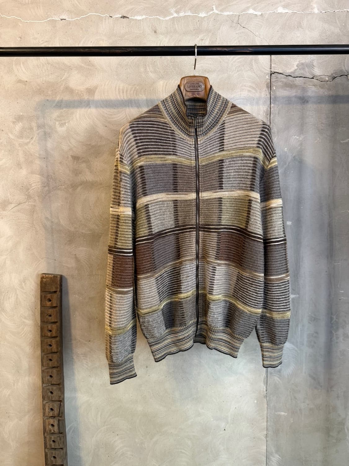 미쏘니 짚업 가디건 105 상품이미지4