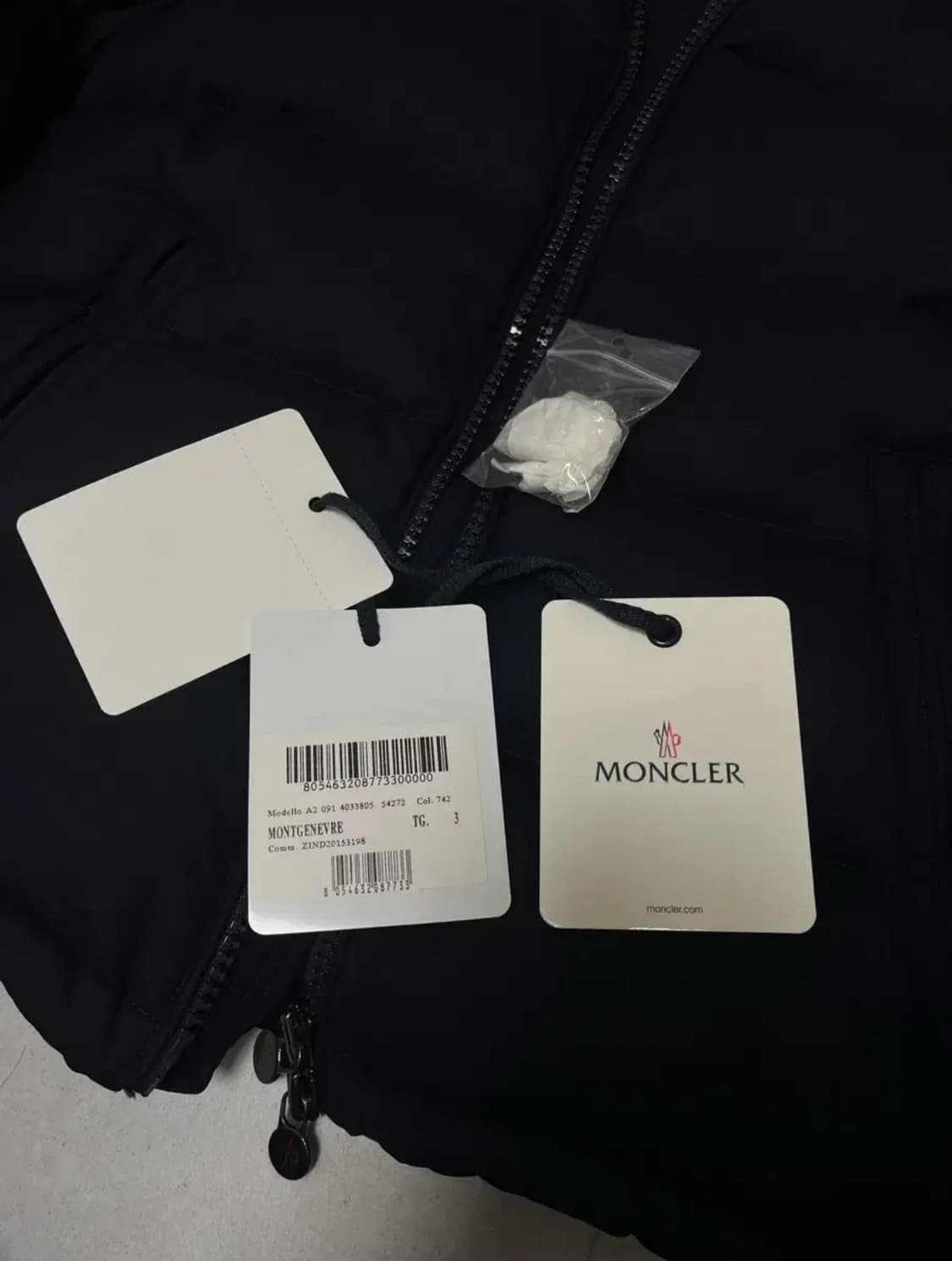 몽클레르 몽제네브르 팝니다 3사이즈 상품이미지5