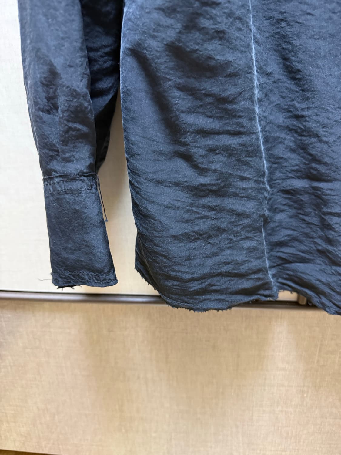 가브리엘라 콜가먼츠 no.197 실크 폰지 셔츠 상품이미지5