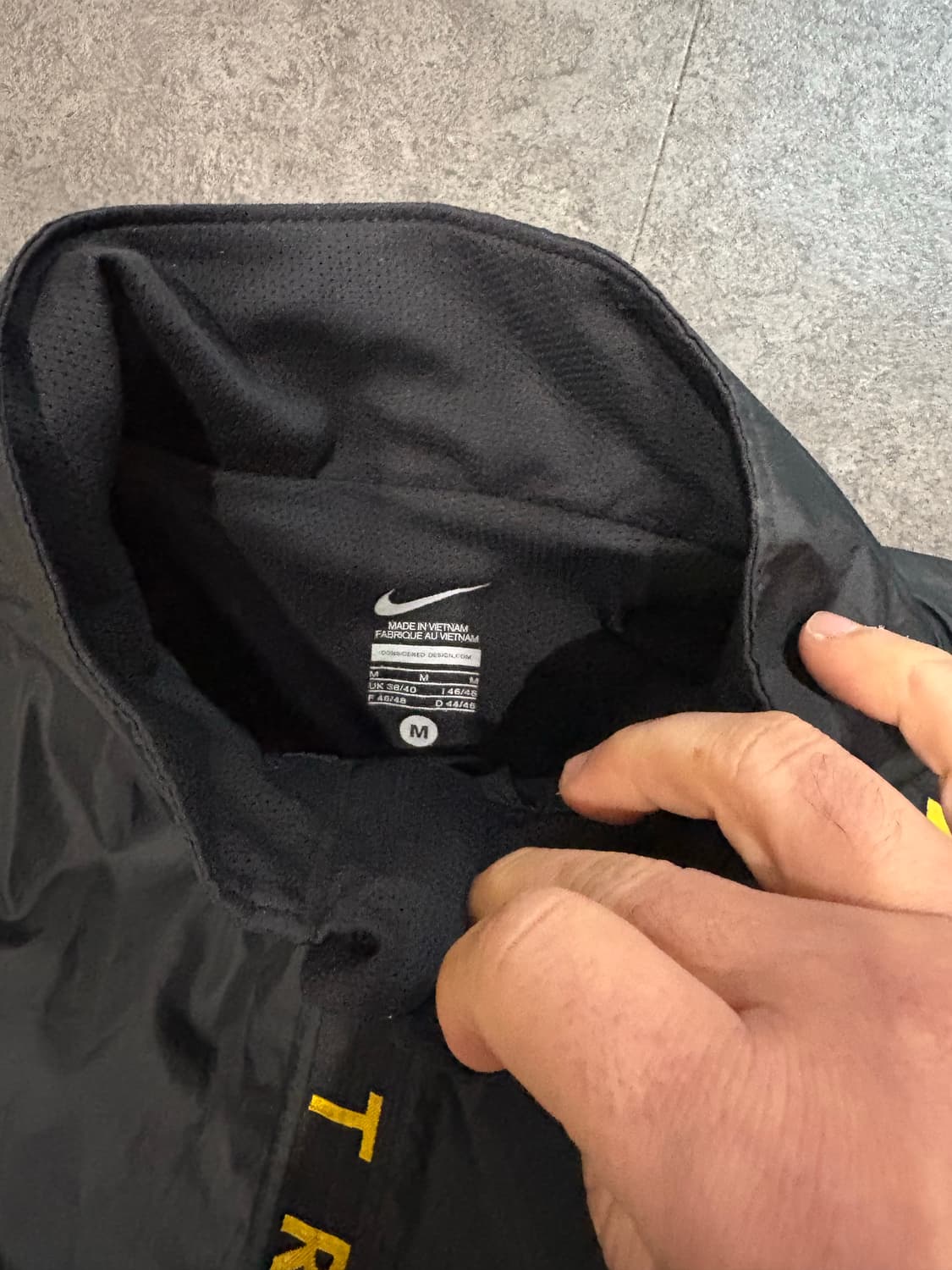 나이키 리브스트롱 아노락 상품이미지3