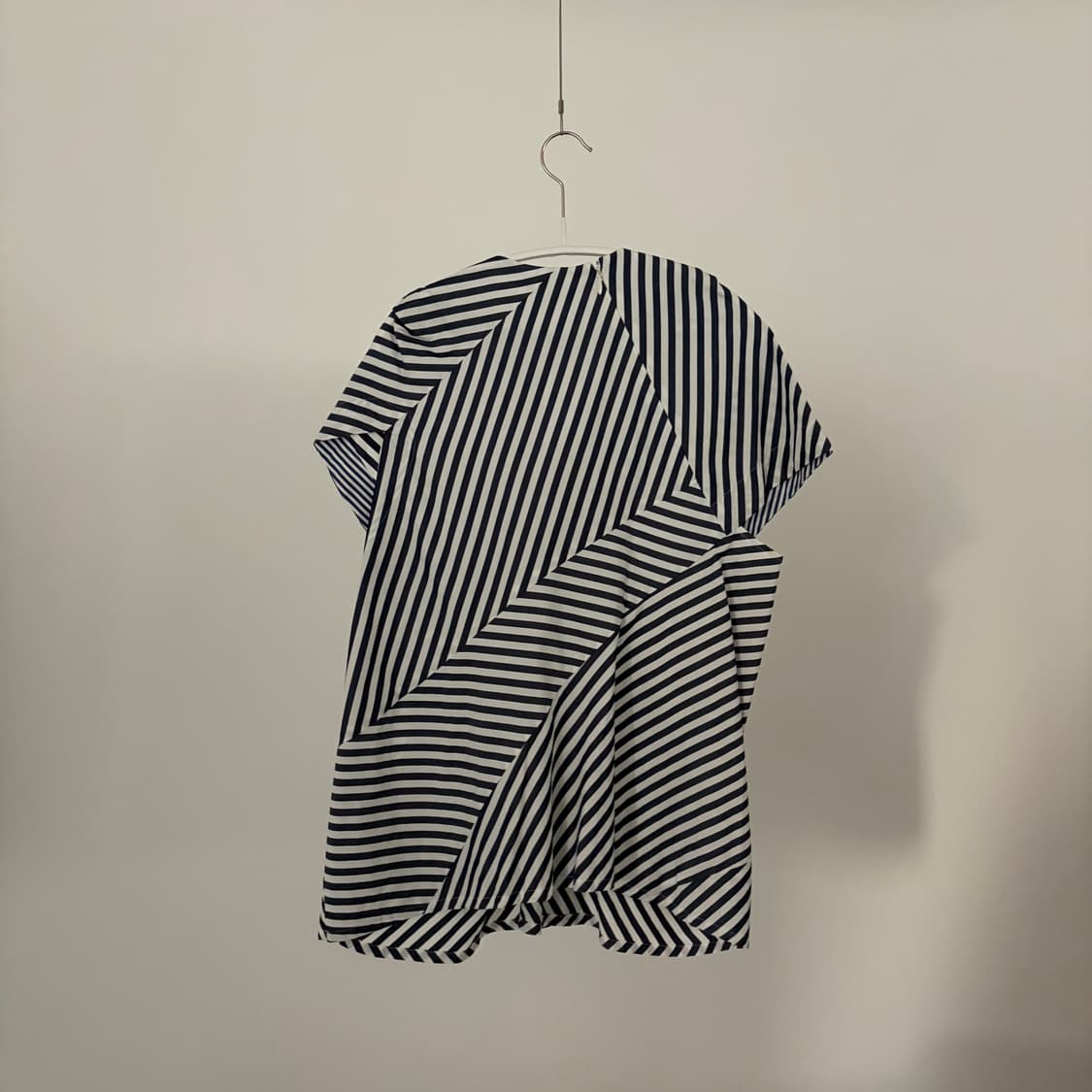 Knot Detail Mixed Stripe Blouse 상품이미지6
